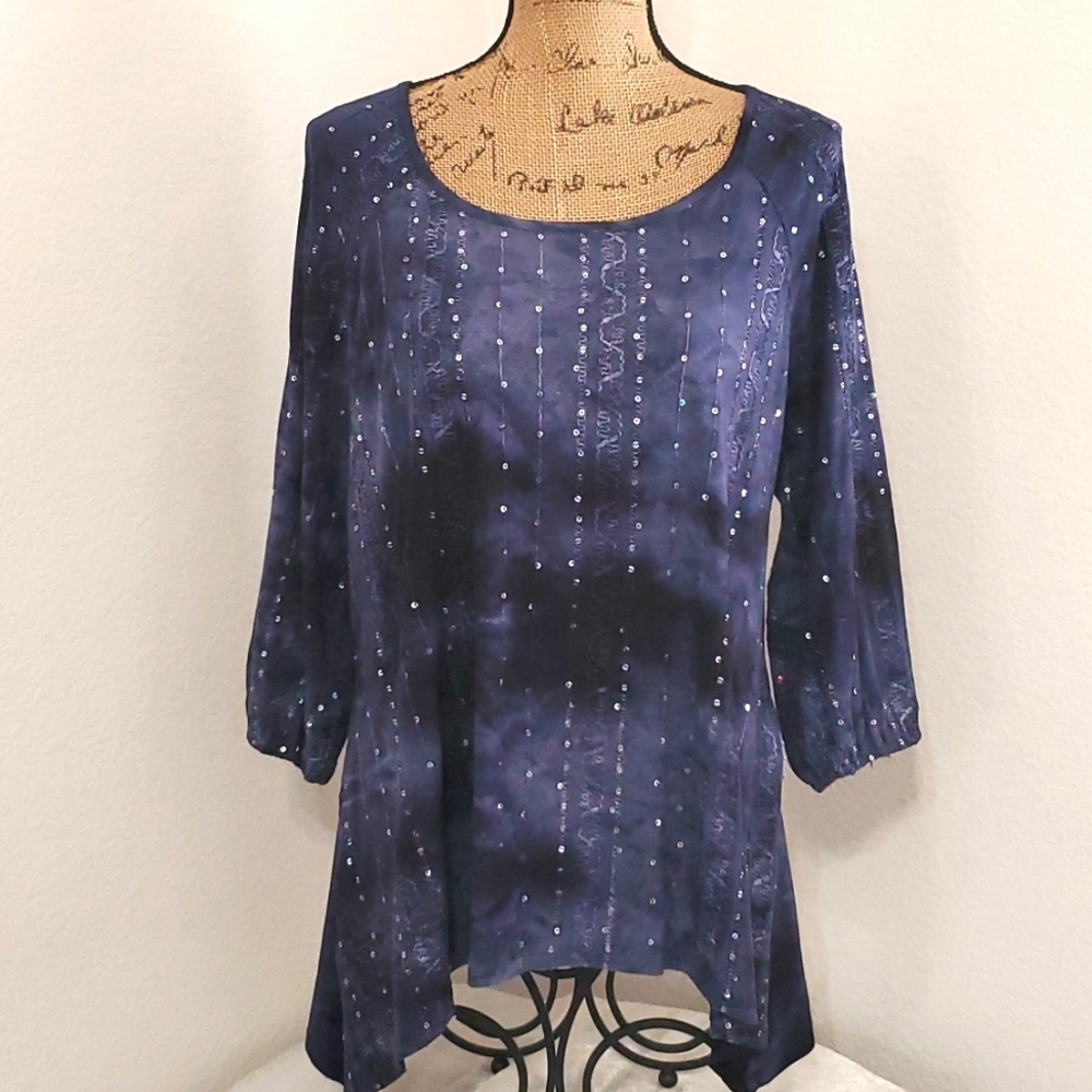 Sami & Jo Dark Purple Tie dye ric rack sequins  Shark bite hem Lg. Casual Travel